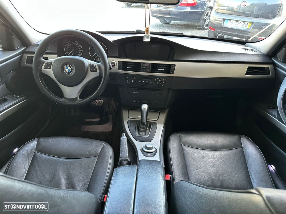 BMW 320 - 11