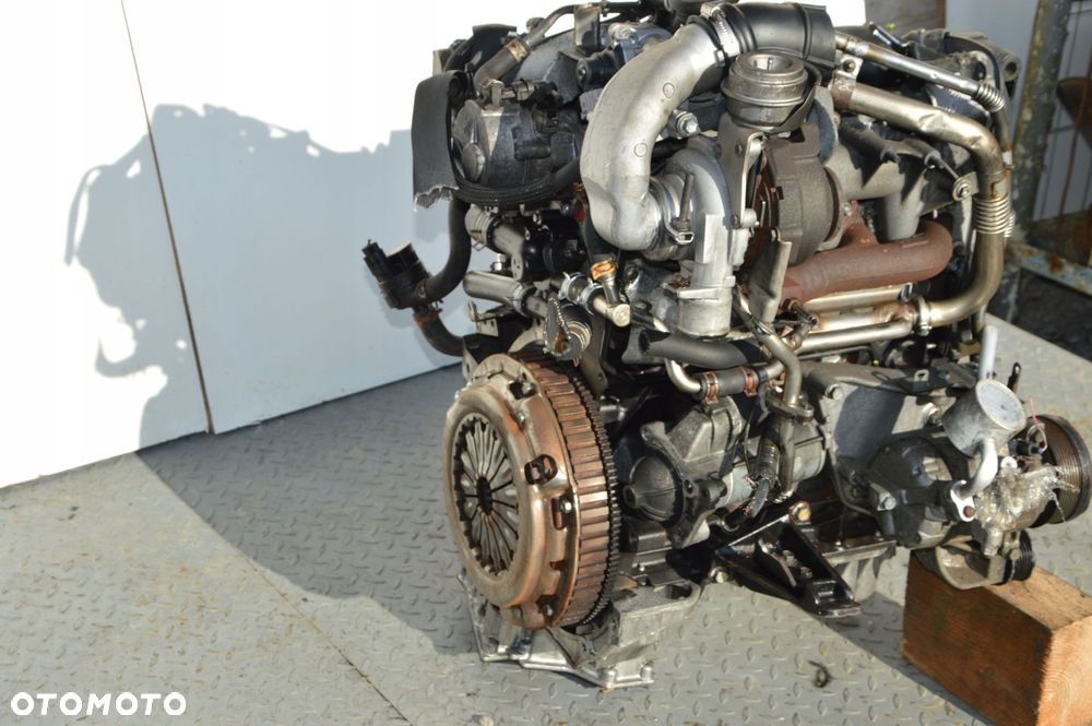 silnik suzuki vitara ii 1.9 ddis f9q kompletny pompa turbina wtrysk - 3