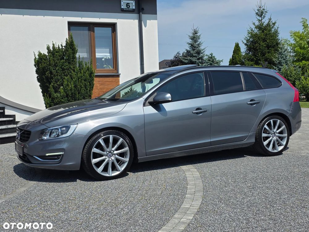 Volvo V60 T5 Geartronic Summum - 2