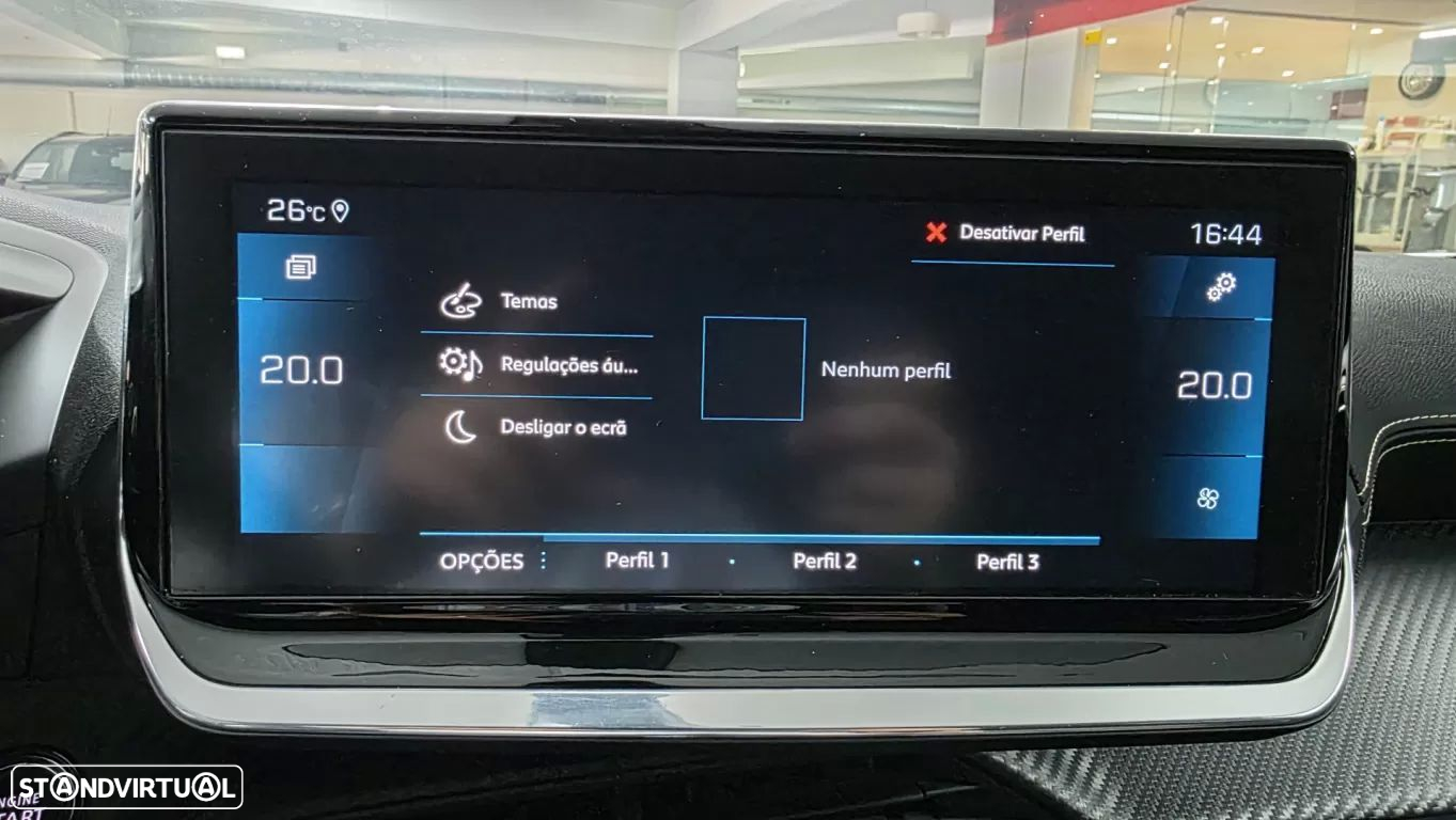 Peugeot 2008 1.2 PureTech GT Line EAT8 - 41