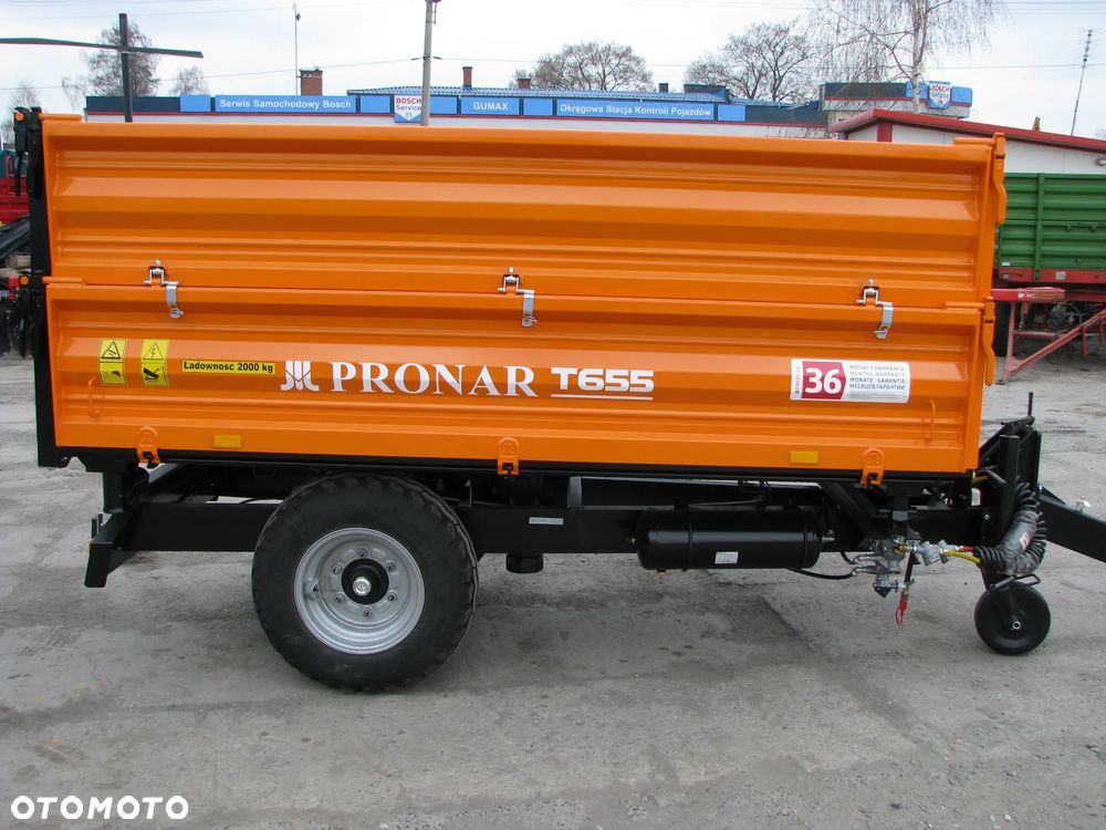 Pronar Przyczepy jednoosiowe Pronar T-655 2,5 tony, Przyczepa T-117 Cynkomet 3,5 tony, Wodziński WTP1W0-1 tona, WTP1W1-3,5 tony;  Przyczepa PR3T Euro-Masz 3 tony - 2