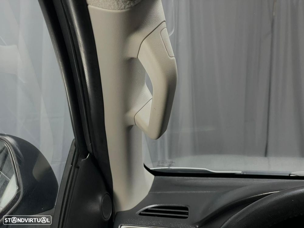 Mitsubishi L200 2.3 DI-D Strakar Space Cab Connect Edition 4WD - 14