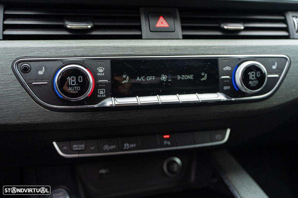 Audi A4 45 TFSI quattro S line S tronic - 17