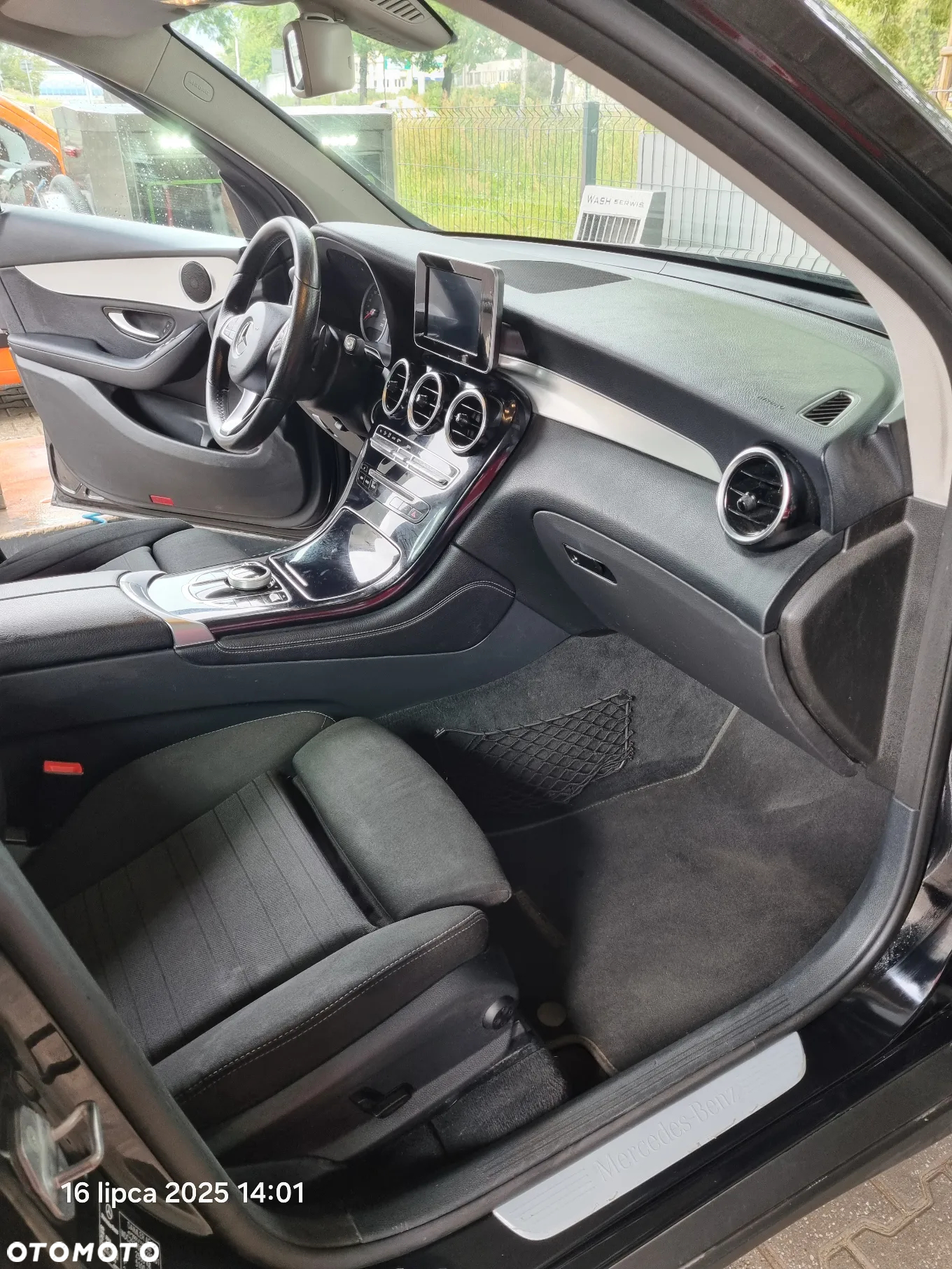 Mercedes-Benz GLC 220 d 4-Matic - 2