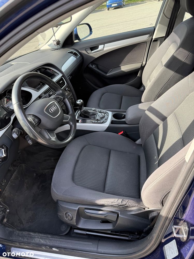 Audi A4 Avant 2.0 TDI - 8