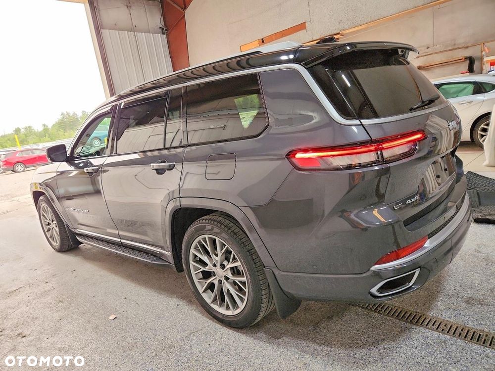 Jeep Grand Cherokee - 2