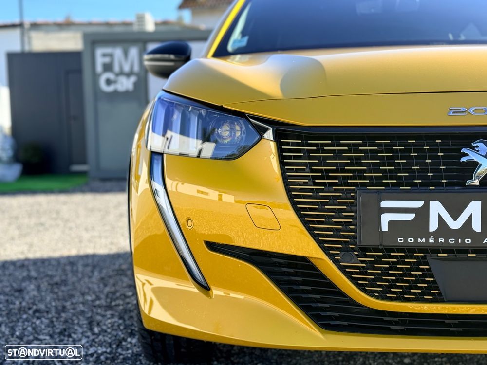 Peugeot e-208 GT Pack - 3