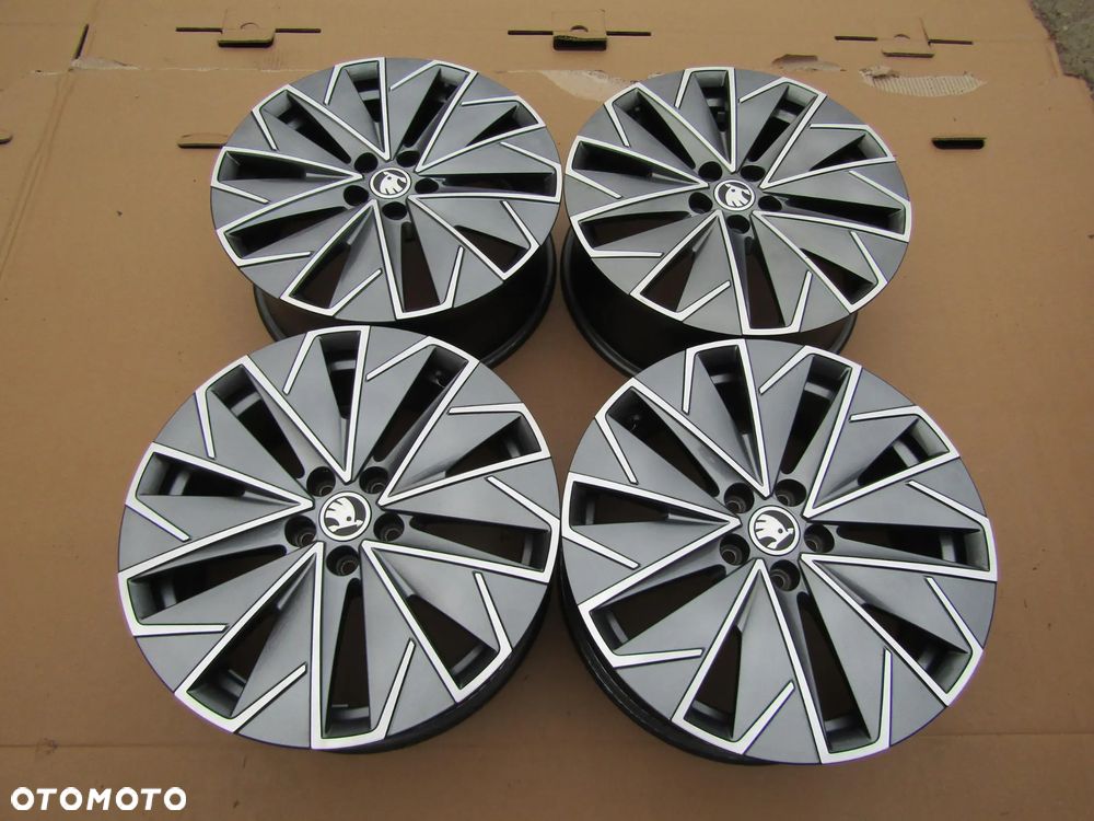 4x Felgi 17 Skoda Kamiq Scala Fabia Seat Ibiza IV VW Polo IV V IV Seat Arona T-Cross Taigo 6,5 j 5x100 ET 40 - 5