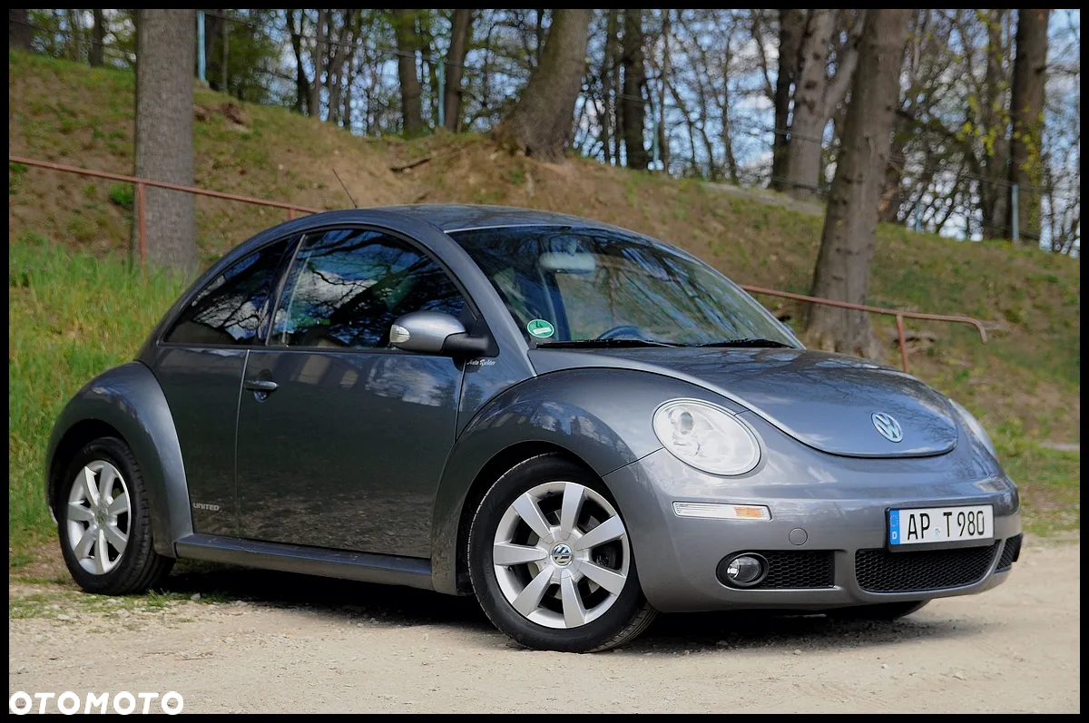 Volkswagen New Beetle 1.6 United - 15