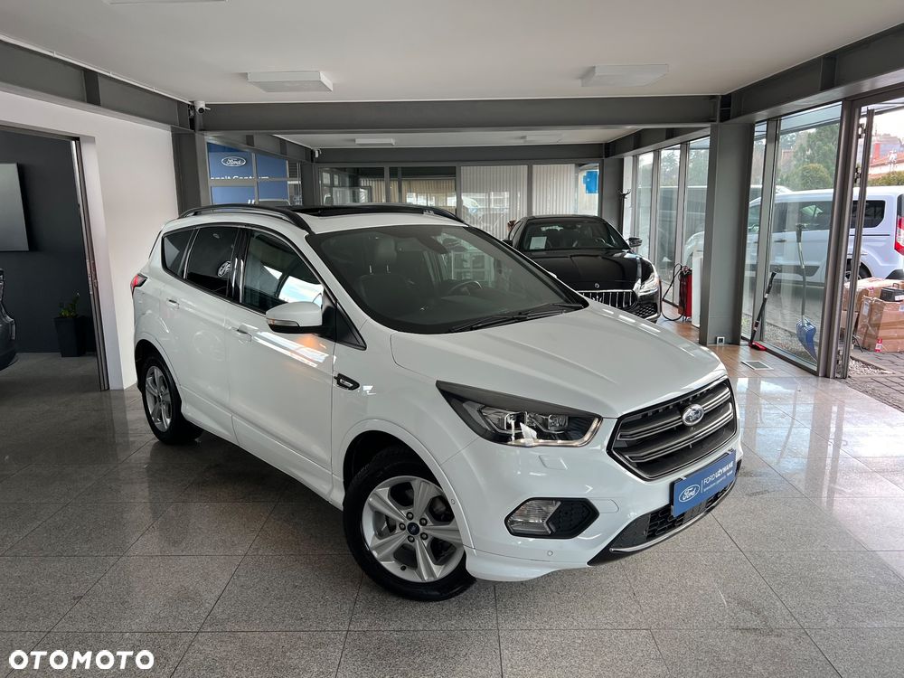 Ford Kuga - 2