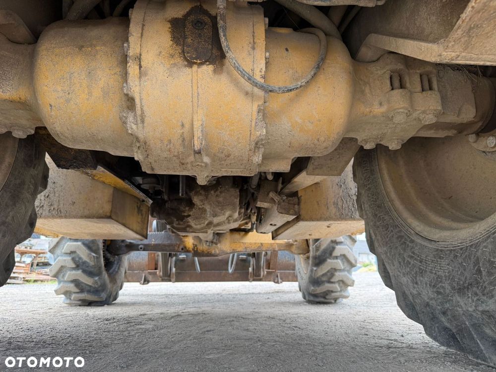 Caterpillar 432 D 4X4 - 34