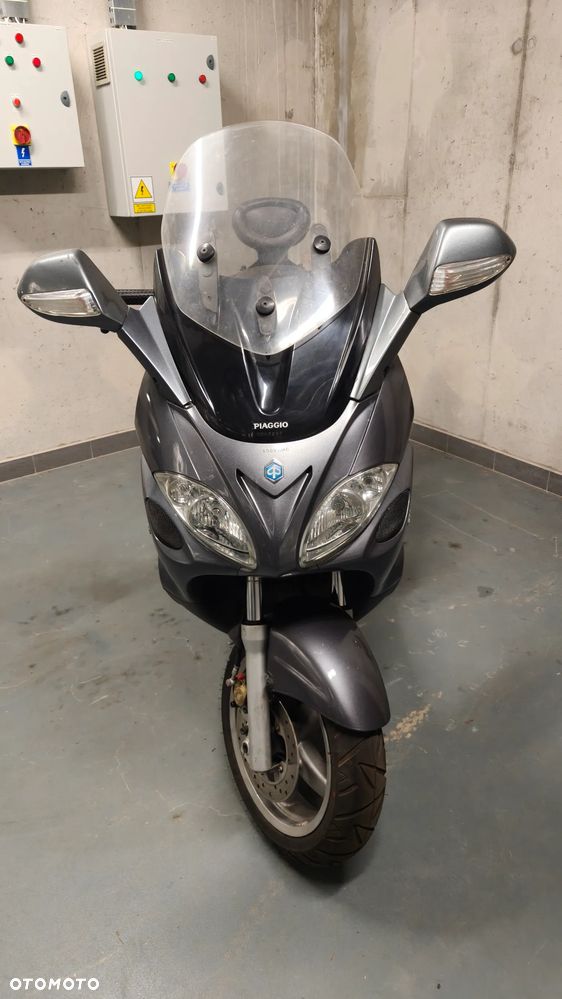 Piaggio X9 - 1