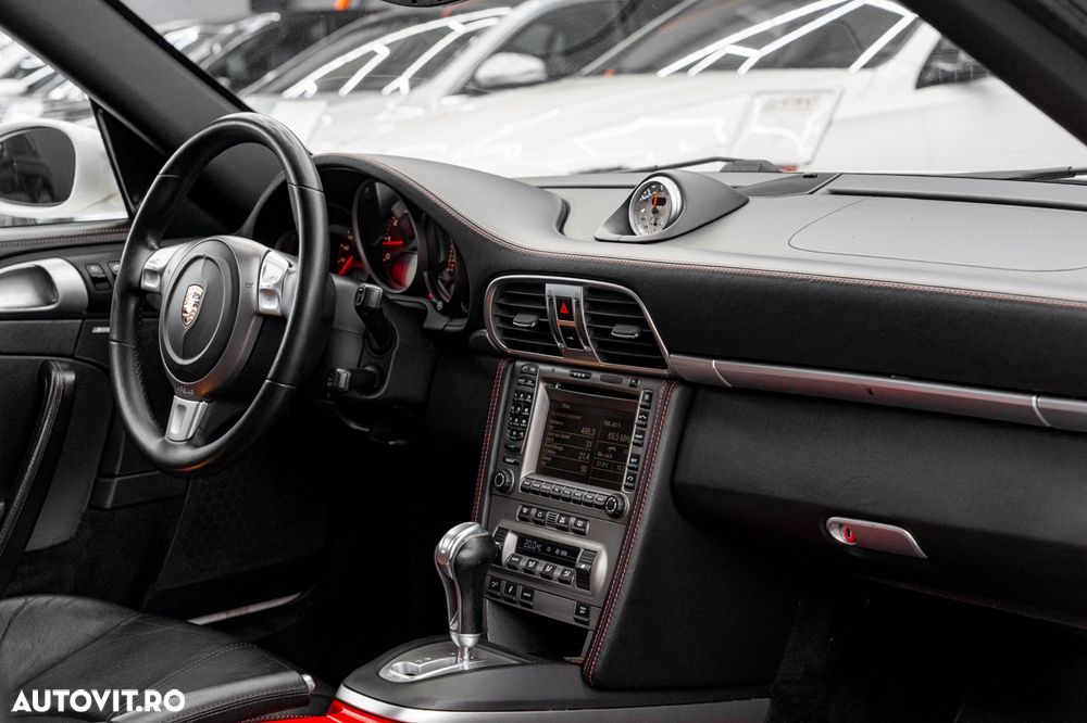 Porsche 911 - 10