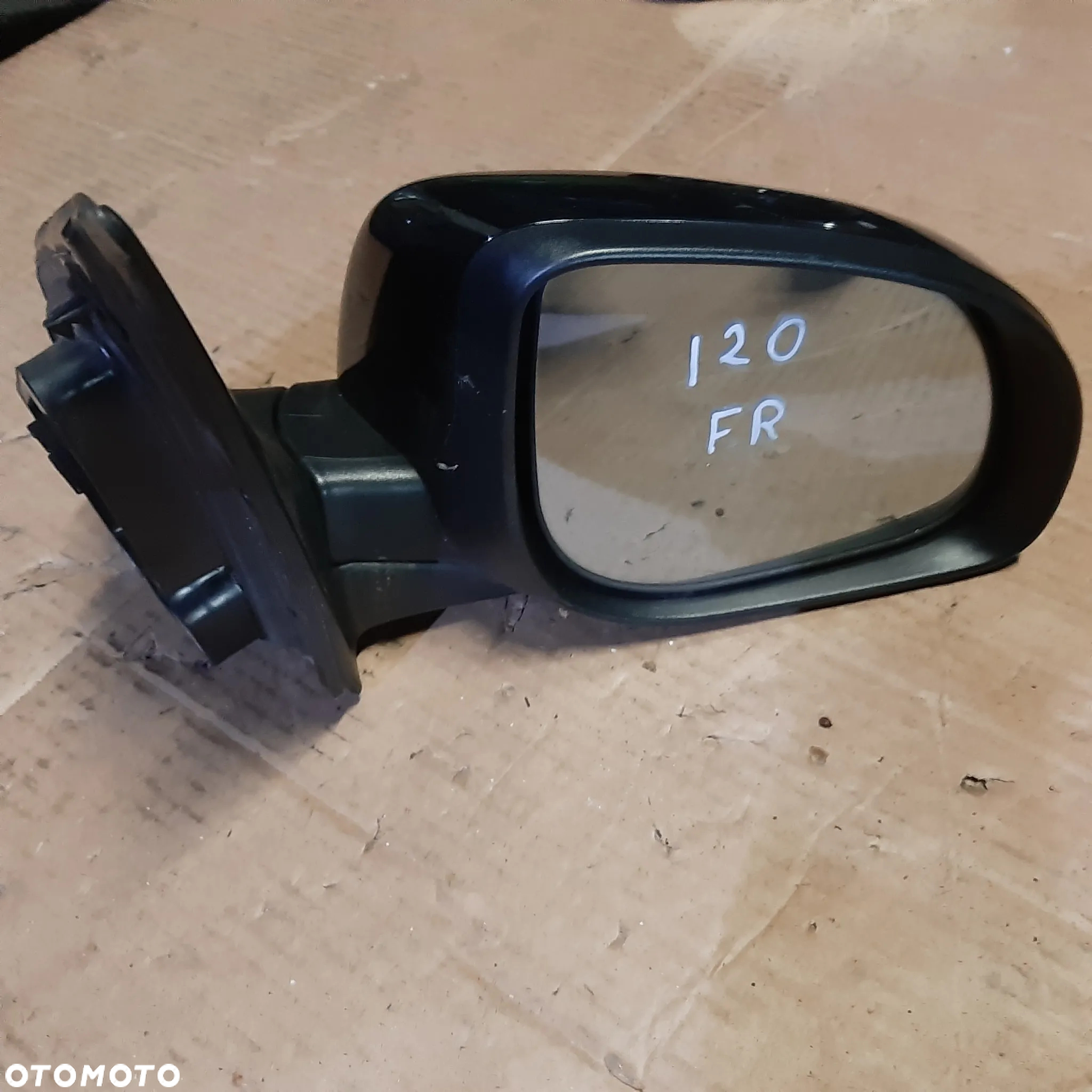 Lusterko Prawe Hyundai I20 I 08-12 FR - 2