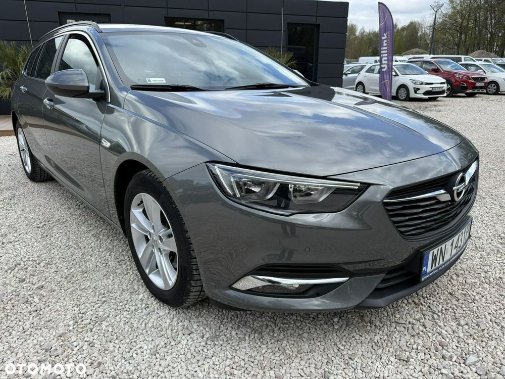 Opel Insignia - 22