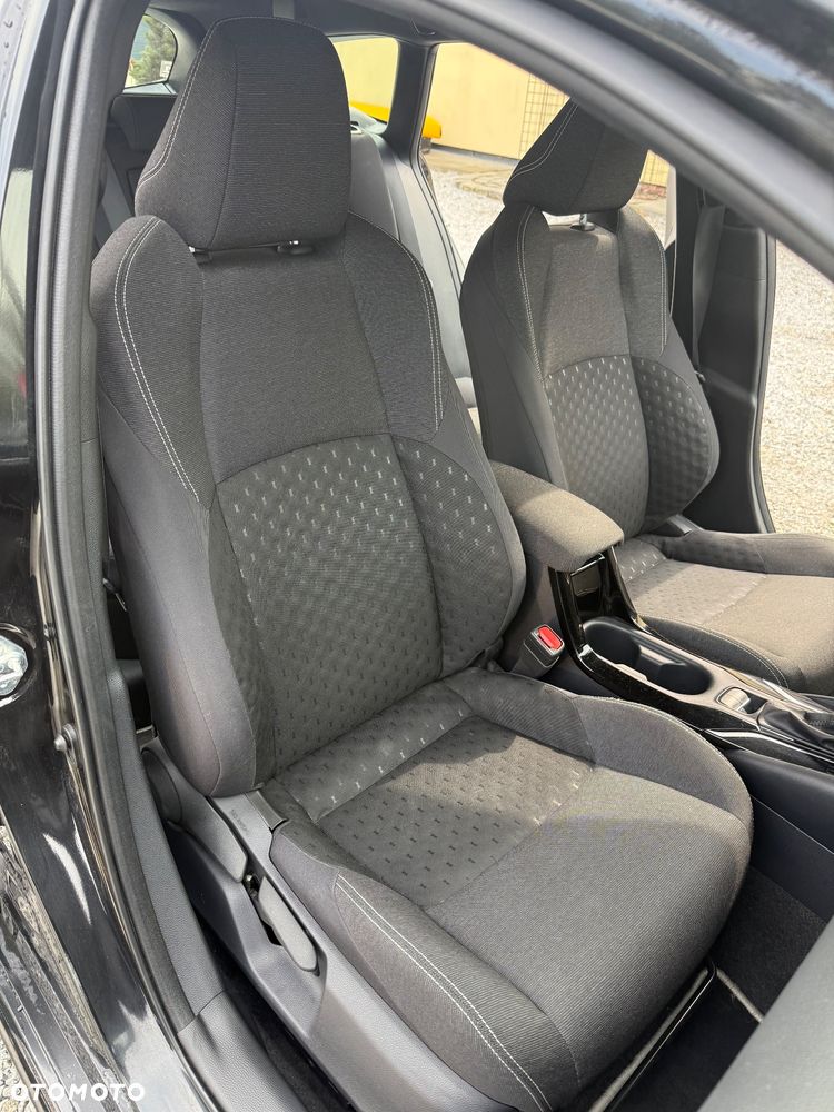 Toyota Corolla 1.8 Hybrid Comfort - 21