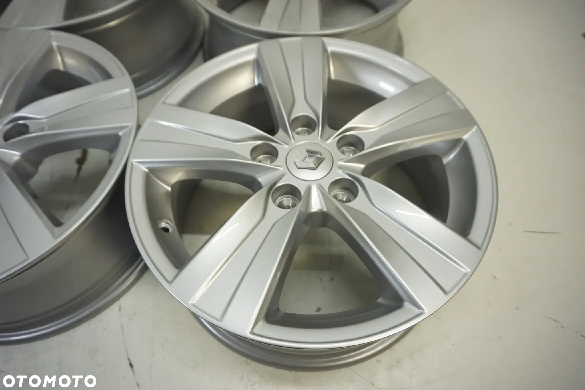 FELGI ALUMINIOWE  16 RENAULT LAGUNA III MEGANE IV CAPTUR II ARCANA TALISMAN KADJAR LATITUDE FLUENCE  KOLEOS KANGOO SCENIC III ZOE MERCEDES CITAN - 8