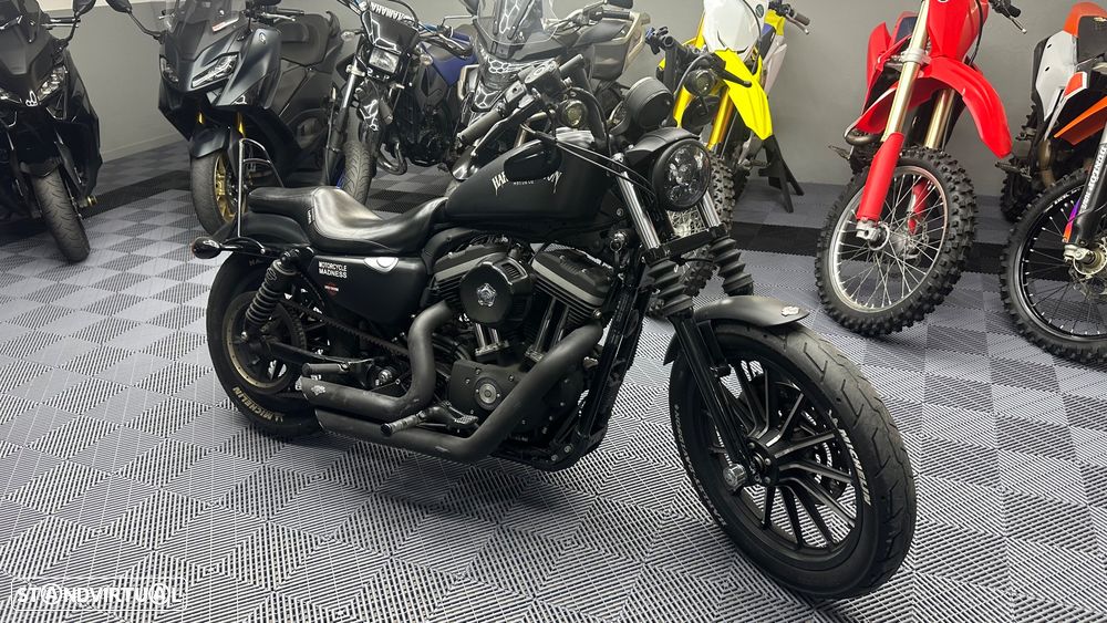 Harley-Davidson 883 Sportster 883 Black/Bobber - 3