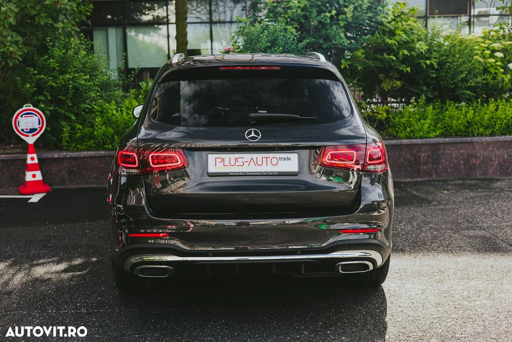 Mercedes-Benz GLC 220 d 4MATIC - 10