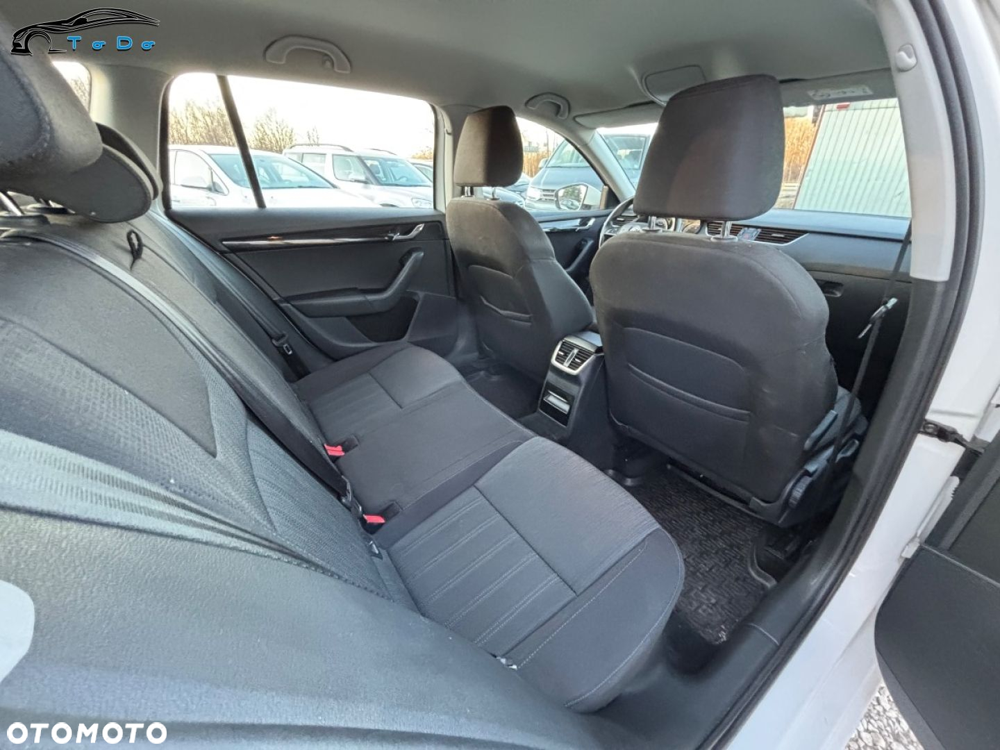 Skoda Octavia 2.0 TDI SCR L&K DSG - 21