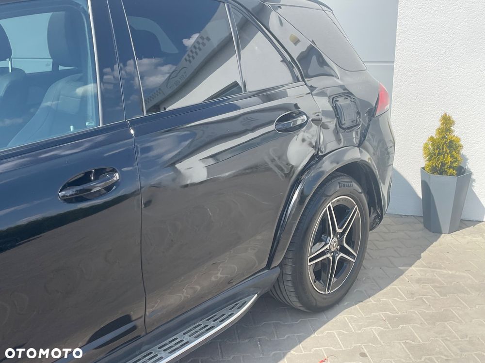 Mercedes-Benz GLE 400 e 4Matic 9G-TRONIC Edition - 6