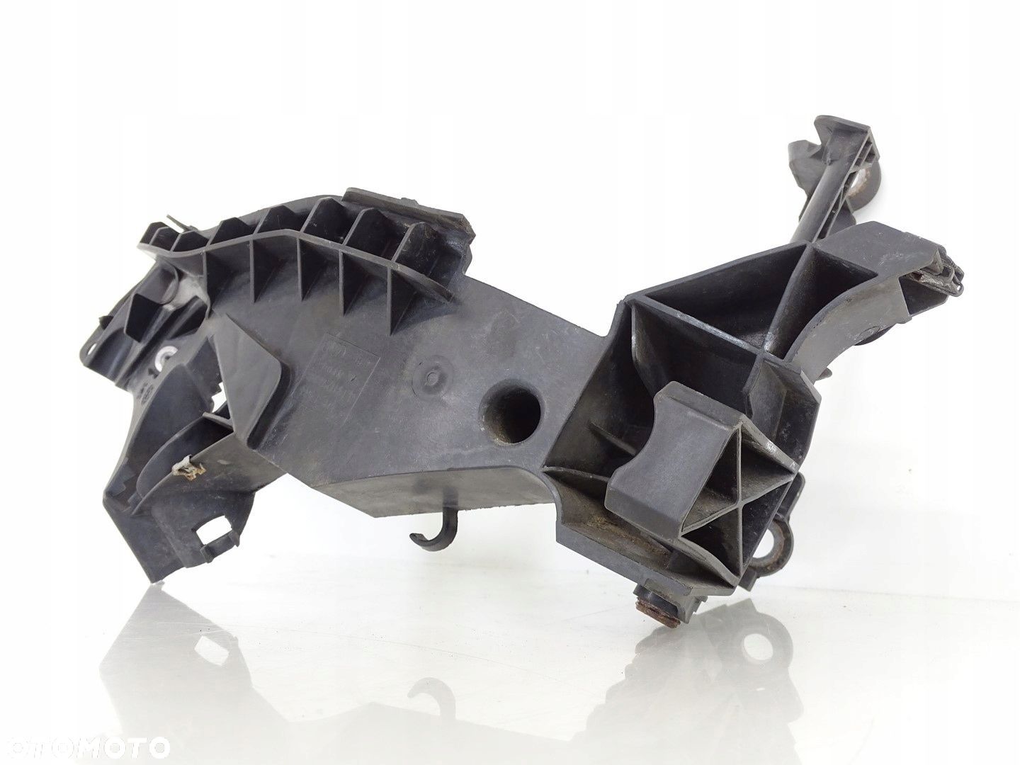 ŚLIZG UCHWYT MOCOWANIE LAMPY PRAWY PRZÓD AUDI A5 8T LIFT 15R 8T0805608D - 1