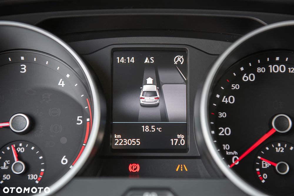 Volkswagen Tiguan - 20