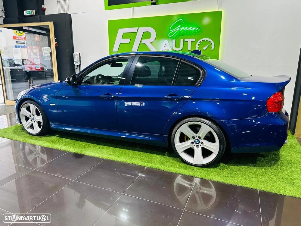 BMW 318 d Pack M - 13