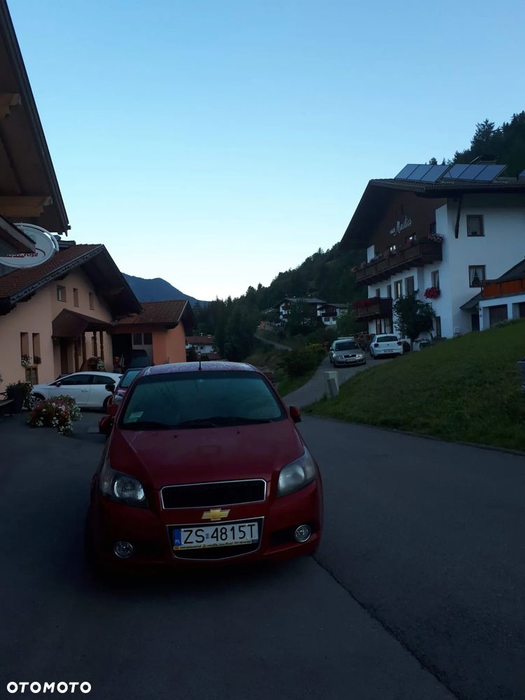 Chevrolet Aveo - 2