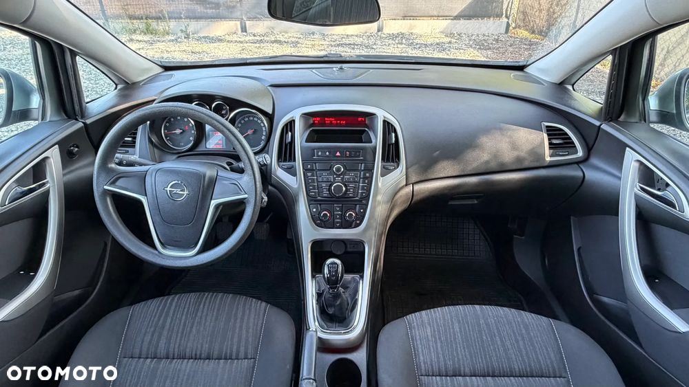 Opel Astra 1.6 Enjoy - 13