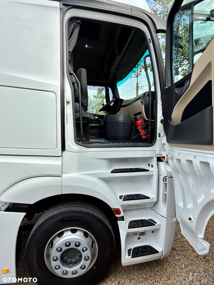 Mercedes-Benz ACTROS 1845 / 2019 / 560000 KM / BEZ RETARDERA / DWA ZBIORNIKI / - 12