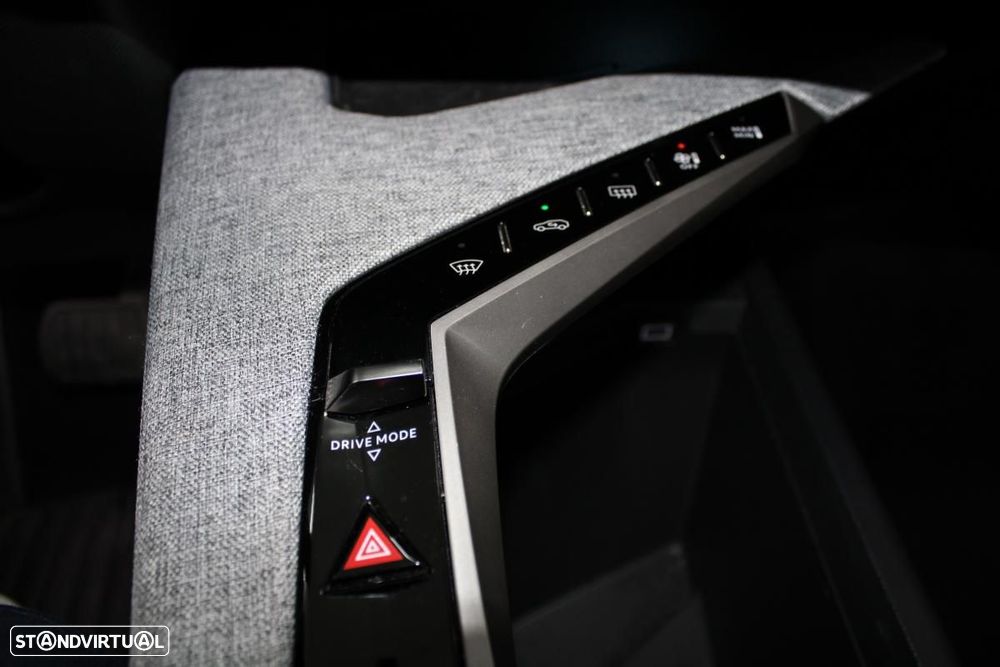 Peugeot E-3008 73 kWh Allure - 20
