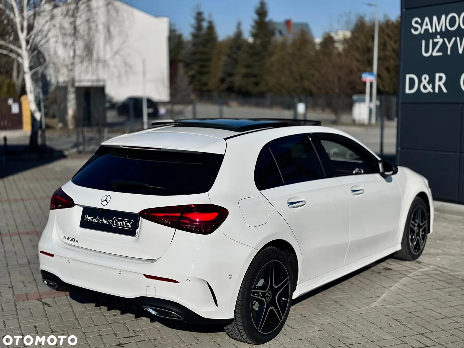Mercedes-Benz Klasa A 250 e PHEV AMG Line 8G-DCT - 16