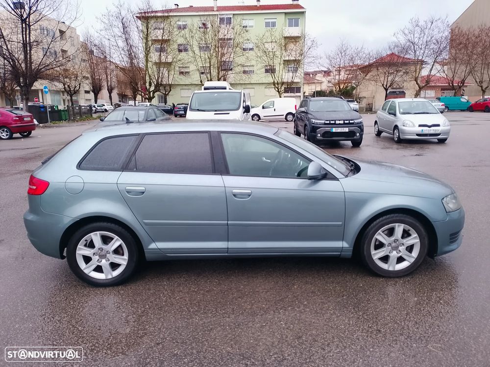 Audi A3 Sportback 2.0 TDi - 2