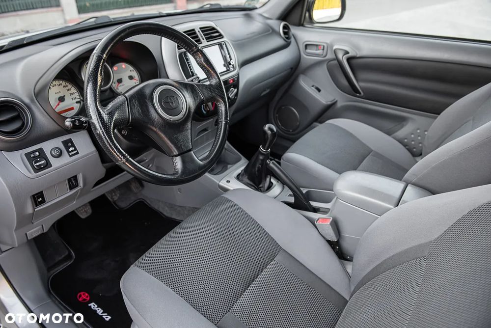 Toyota RAV4 4x4 Executive - 11