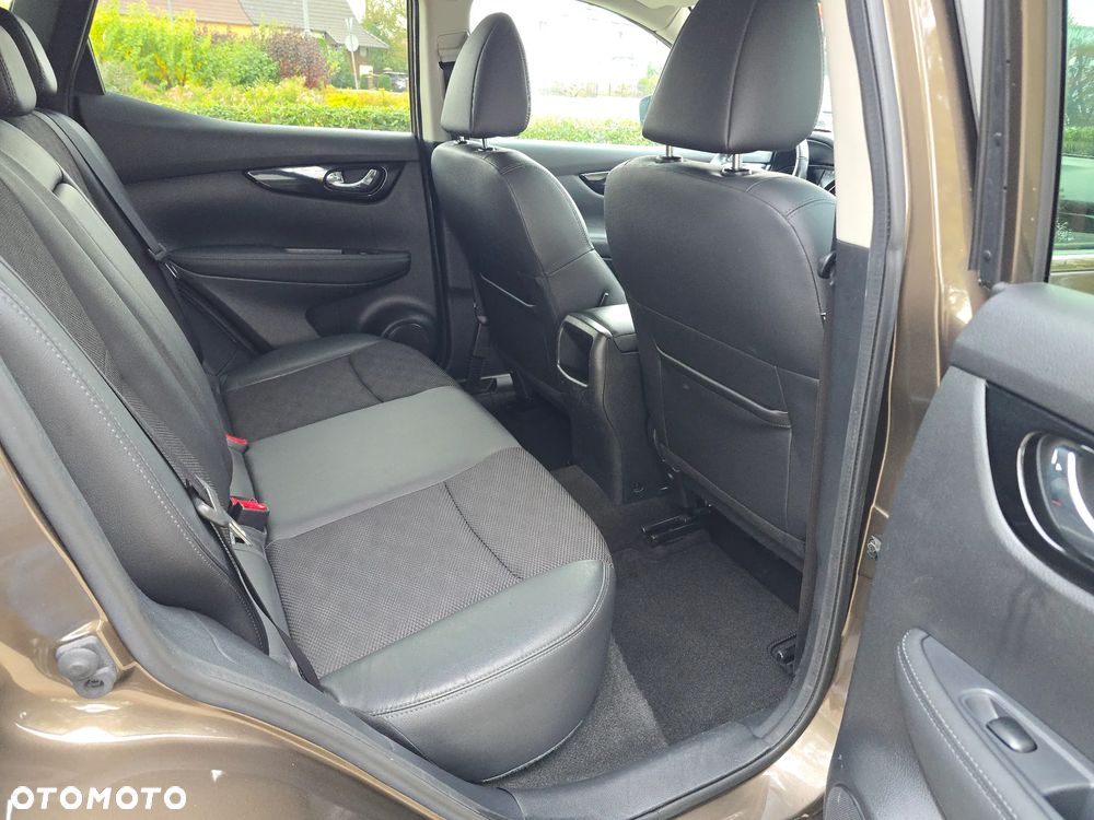 Nissan Qashqai - 12