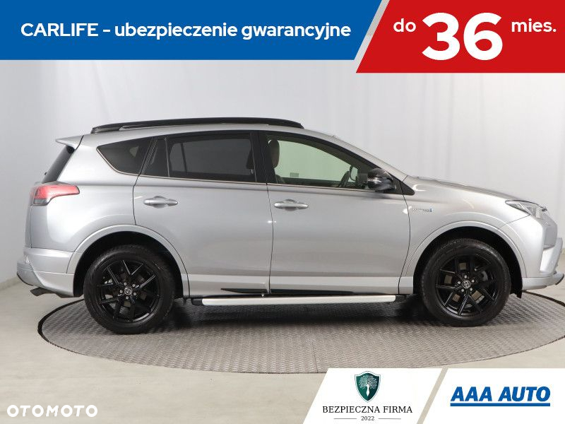 Toyota RAV4 - 7