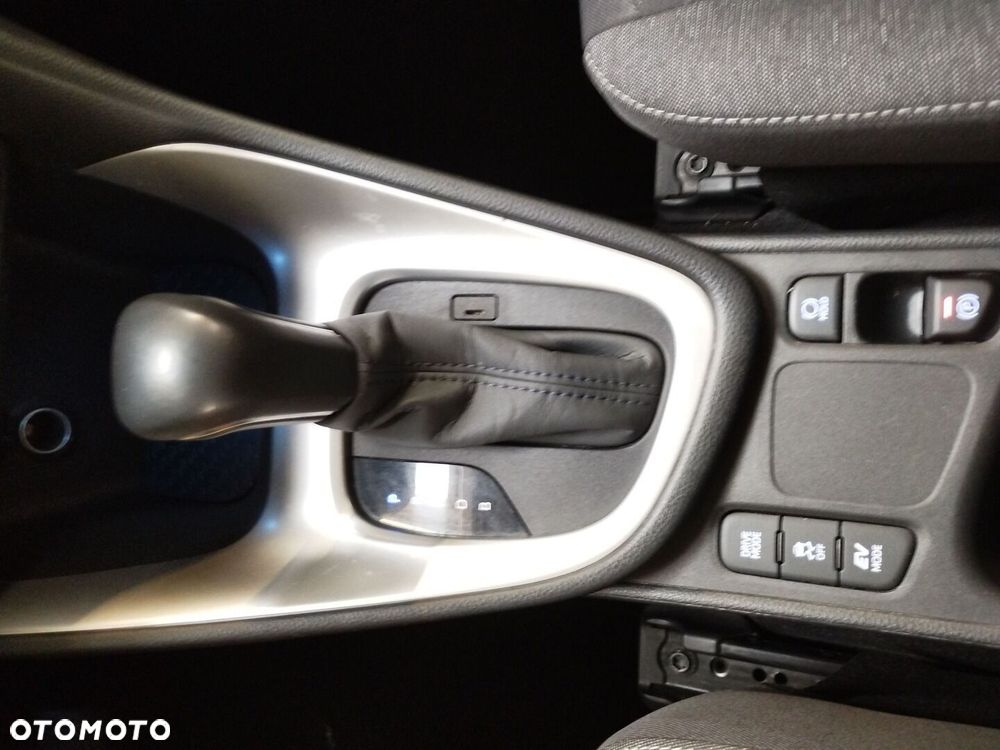 Toyota Yaris Hybrid 1.5 Comfort - 25