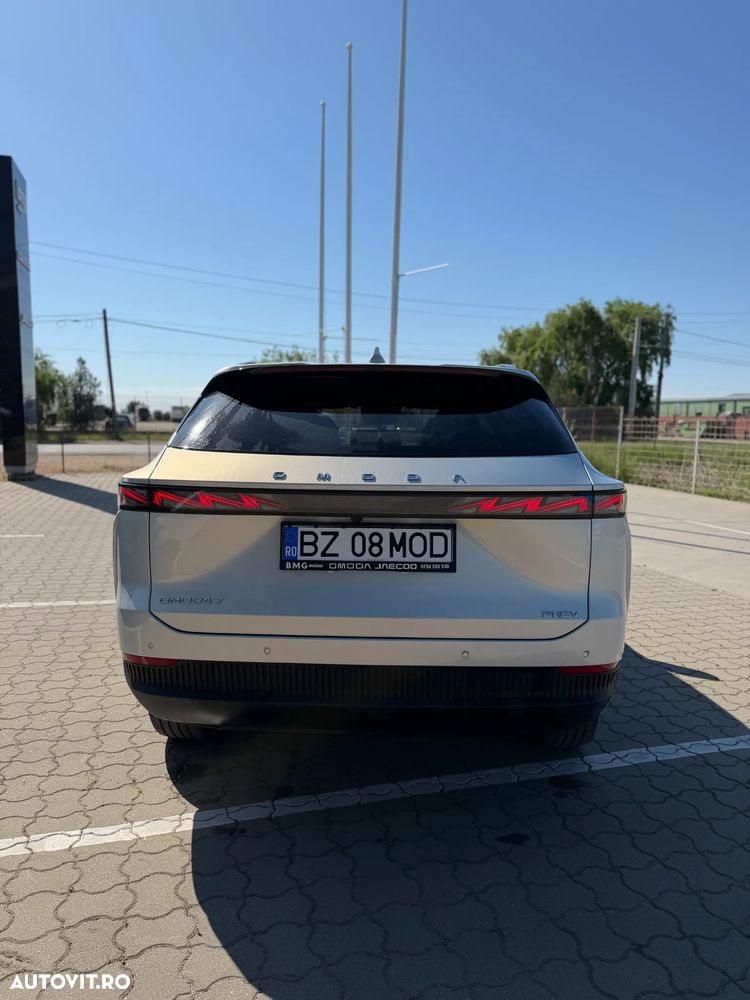 Omoda 7 1.5 TGDI 1DHT PHEV Exclusive - 5