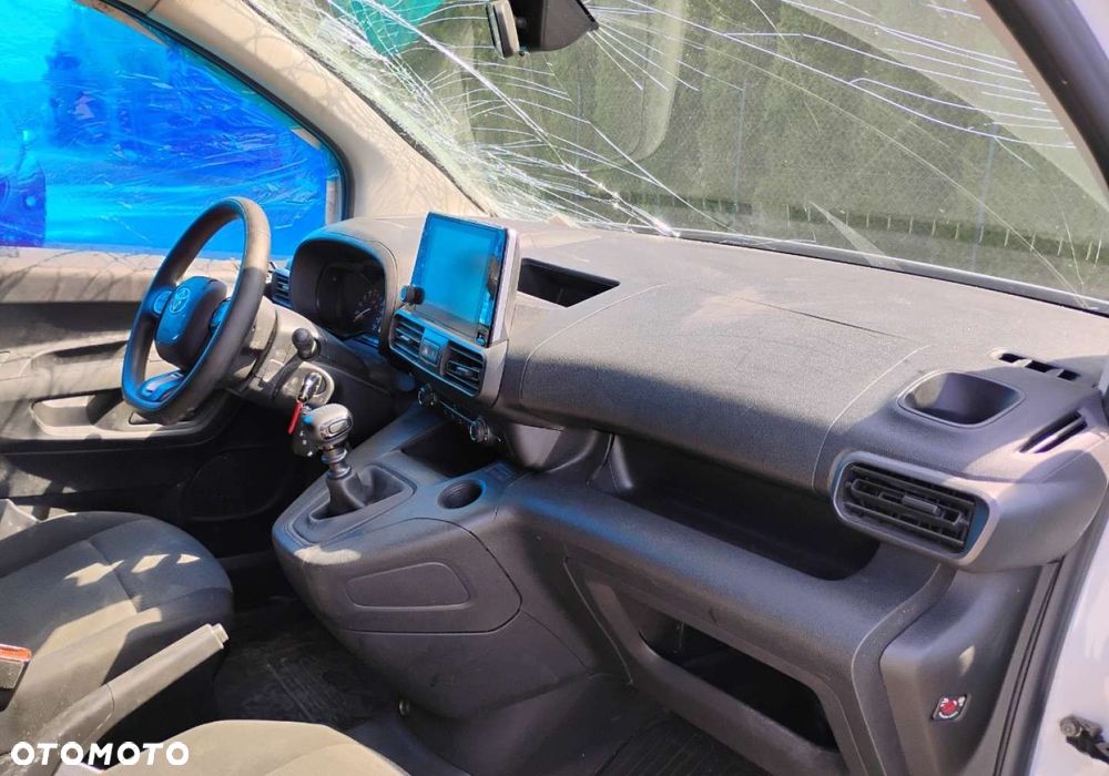 Toyota PROACE CITY - 8