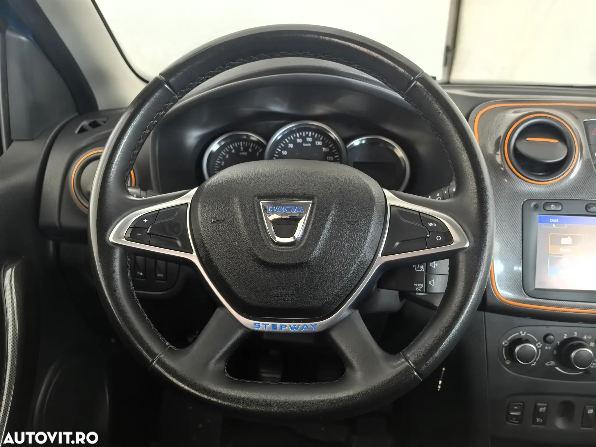 Dacia Logan MCV 0.9 TCe 90 CP Prestige - 12