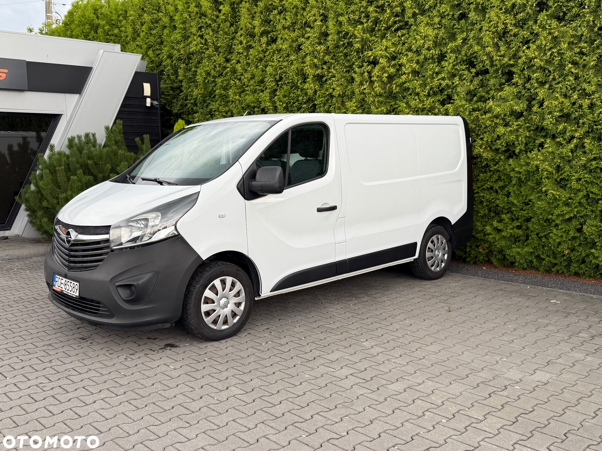Opel VIVARO - 10