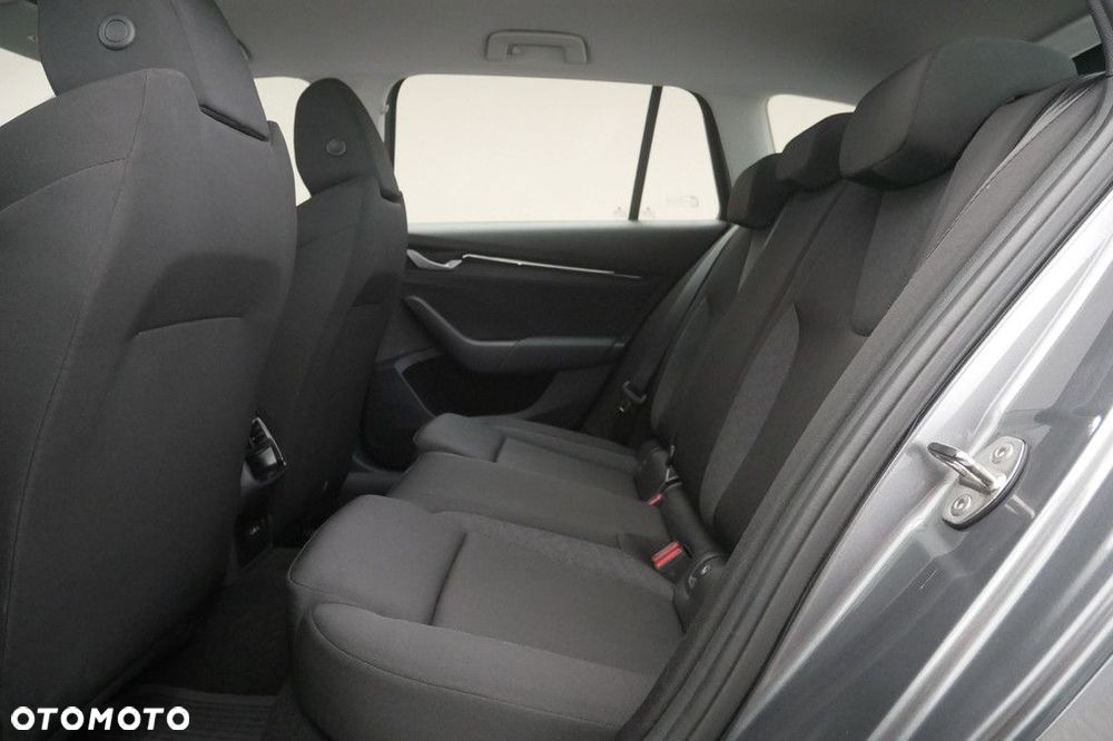 Skoda Octavia 2.0 TDI Essence DSG - 15