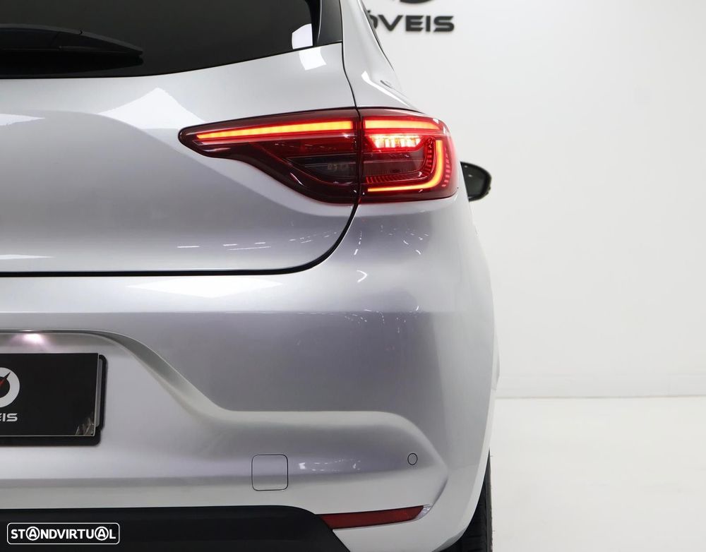 Renault Clio 1.0 TCe Limited CVT - 27