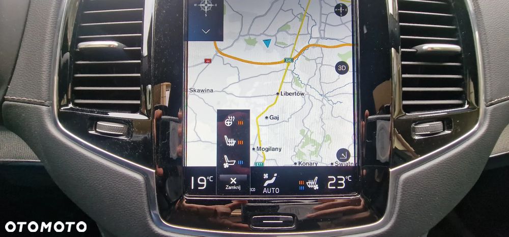 Volvo XC 90 T8 AWD Plug-In Hybrid R-Design 7os - 31