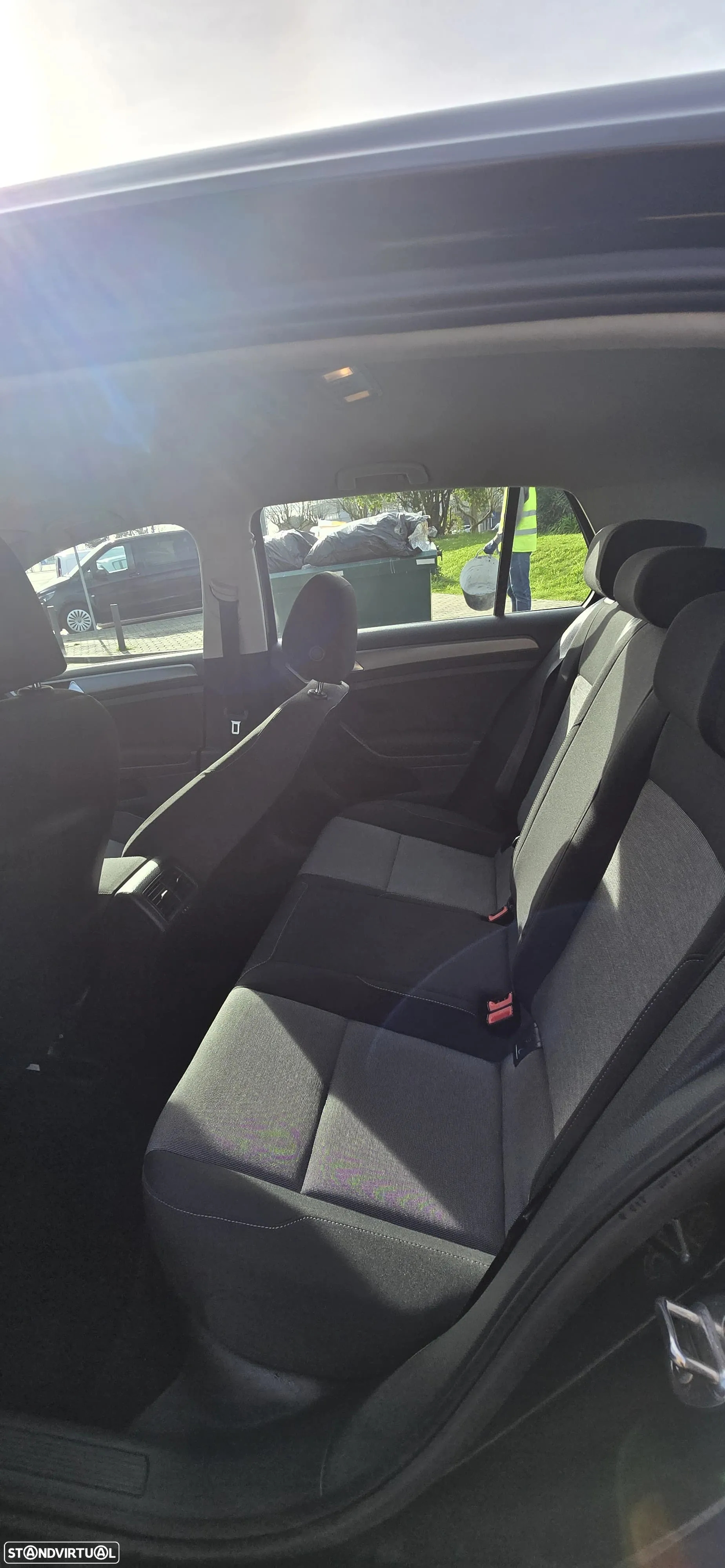 VW Golf 1.6 TDi BlueMotion Confortline - 5