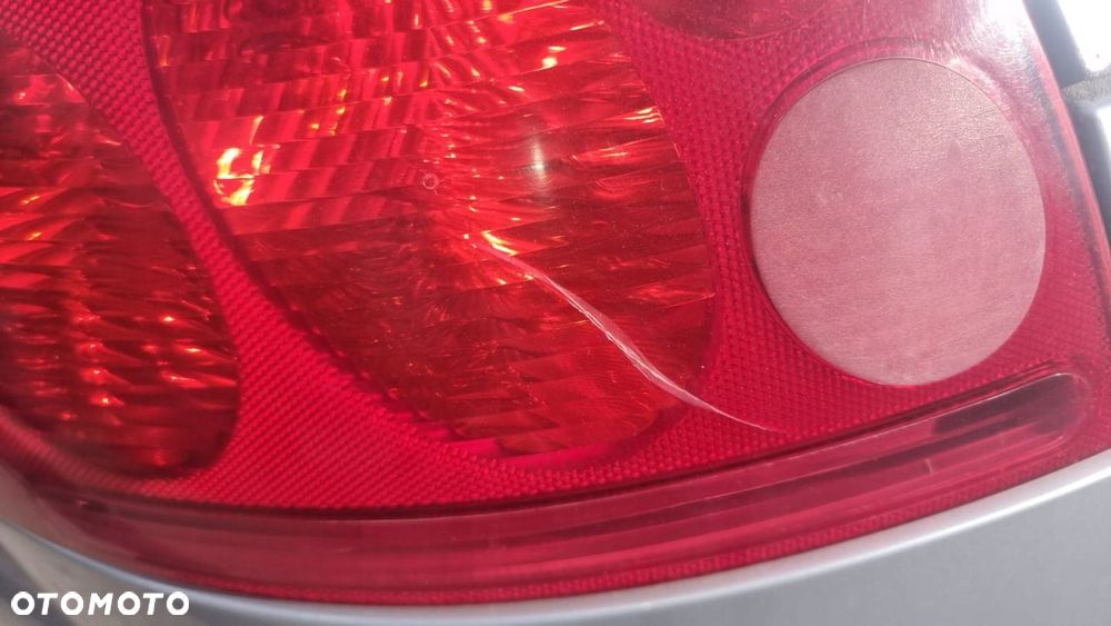 LAMPA LEWY TYŁ AUDI TT 8N EU 99 - 2
