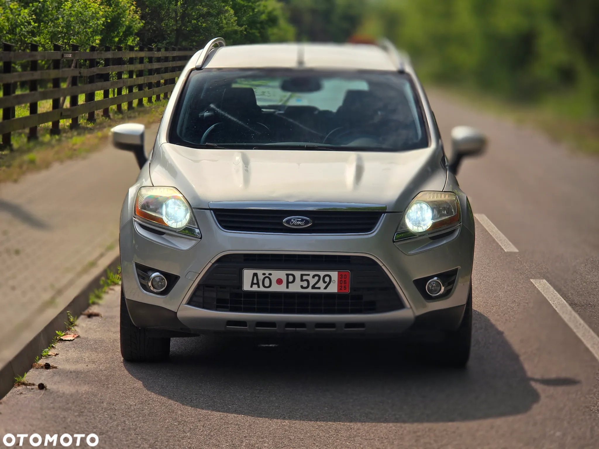 Ford Kuga 2.0 TDCi Titanium - 10