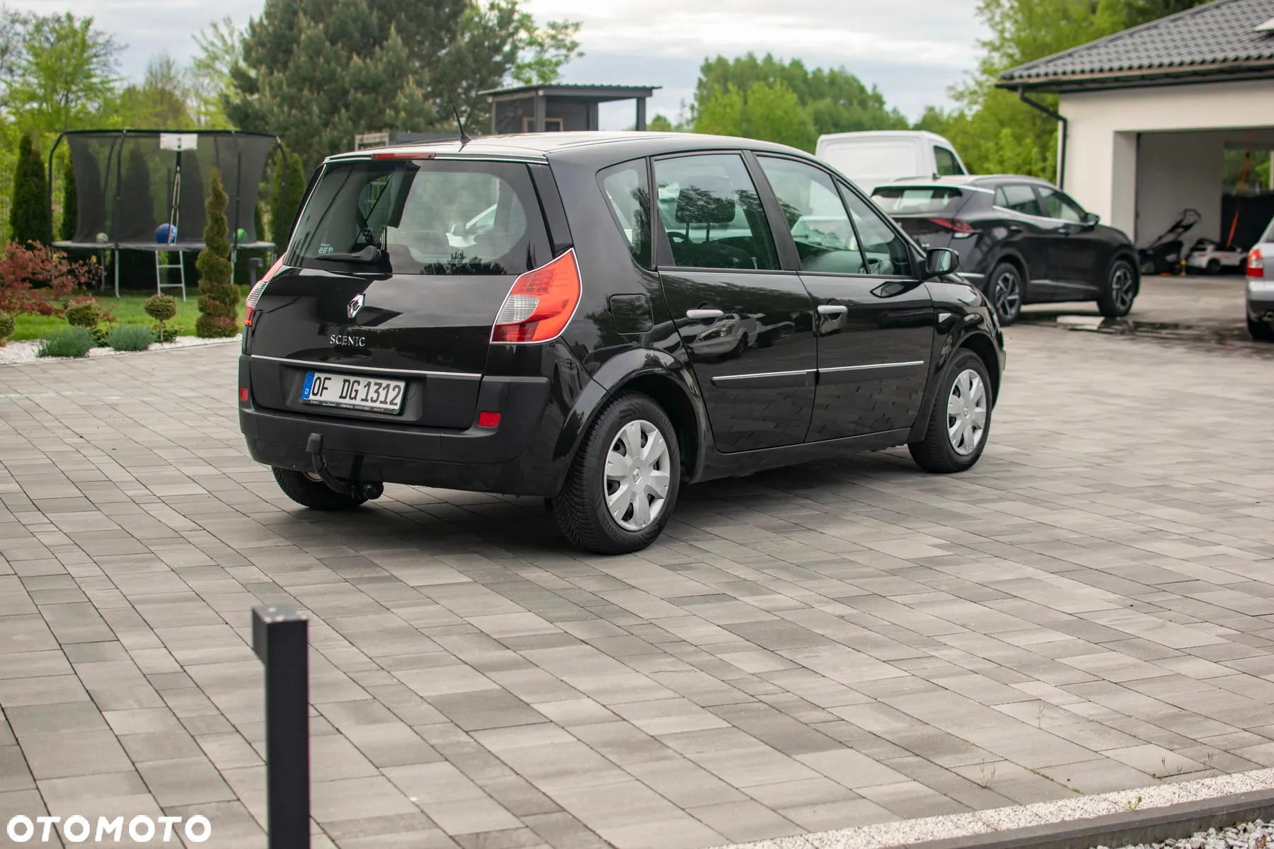 Renault Scenic - 17
