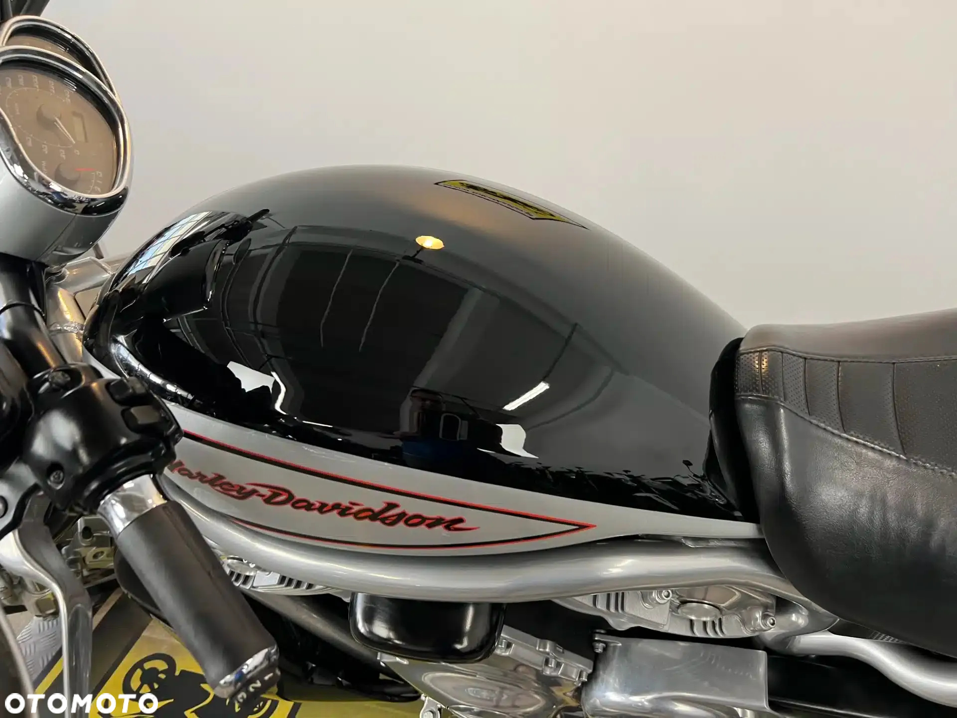 Harley-Davidson V-Rod Street Rod - 19